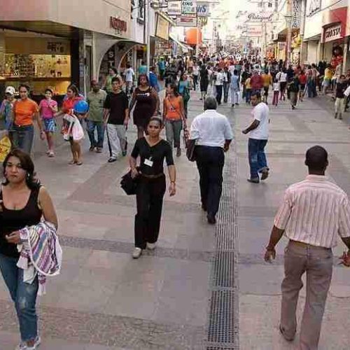 No interior de SP o comércio local ganha participação nas vendas de vestuário