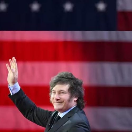 Presidente da Argentina retorna sem ser recebido por Trump, mas promete ser subserviente aos EUA