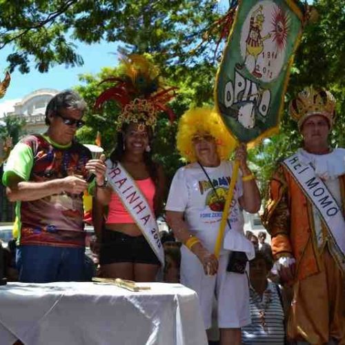 Aberto oficialmente o Carnaval 2012 em Pirassununga
