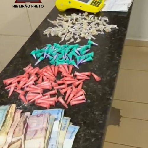 Força Tática prende homem por tráfico de drogas em São Carlos