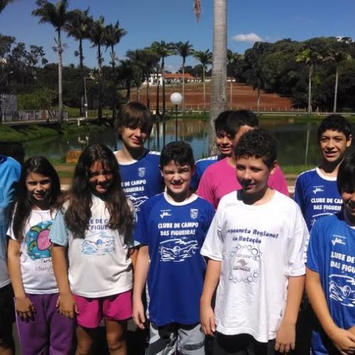 Natação do Clube de Campo participa de Torneio Regional da F.A.P. e conquista várias medalhas