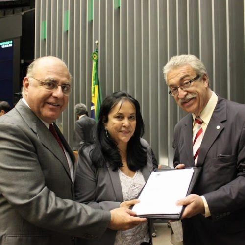 Newton Lima comemora a criação da Frente Parlamentar em Defesa da Indústria