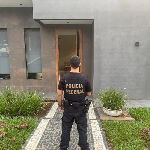 Operação da PF desarticula grupo suspeito de enviar brasileiros ilegalmente aos Estados Unidos