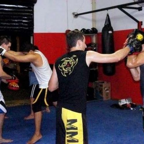 Academia Fábrica da Luta com novas turmas e horários