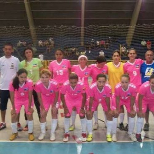 Equipe de Futsal Feminino busca a vitória
