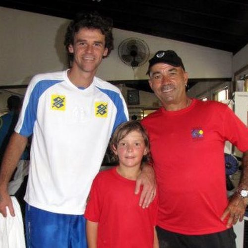 Tênis: Lucas Sanderson vence em Cuiabá nas categorias simples e duplas