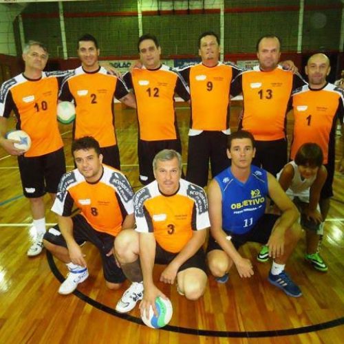 MarGirius é campeã de vôlei masculino do Torneio de Verão 2014