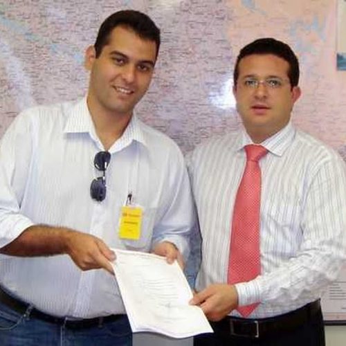 Vereador Rômulo cobra da Secretaria de Transportes construção de passarelas