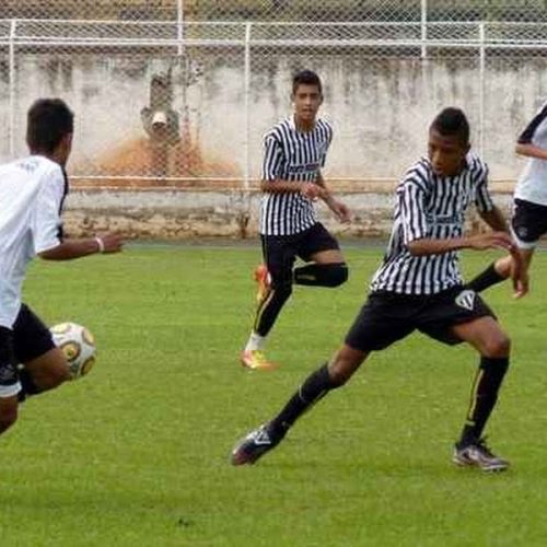 PFFC realiza amistosos contra a Escola de Futebol Sport Clube Corinthians / Leme