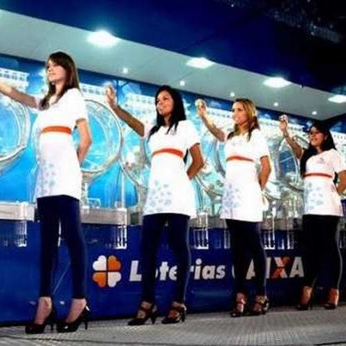 Élcio Arruda quer sorteio das Loterias da Caixa no aniverssário do município
