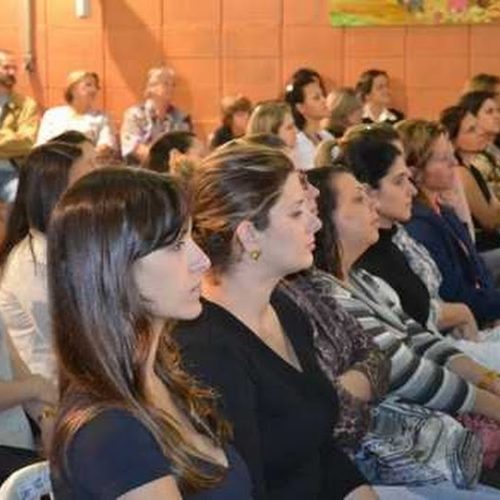 Colégio Cooperativo realiza a Semana do Dia das Mães