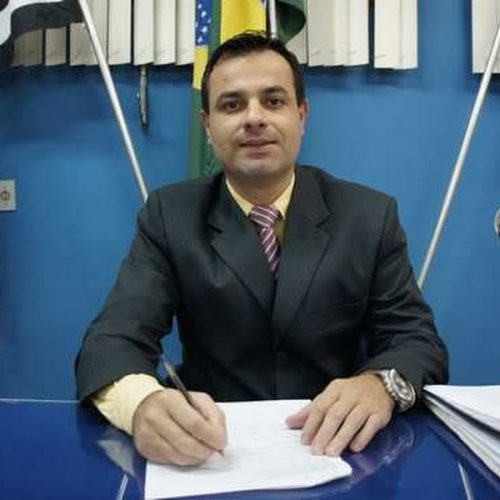 Élcio Arruda sugere a construção de novas Unidades Básicas de Saúde (UBSs)