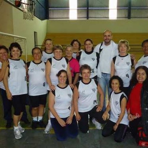 Melhor Idade participa de Festival de Voleibol da APV em Santa Rita