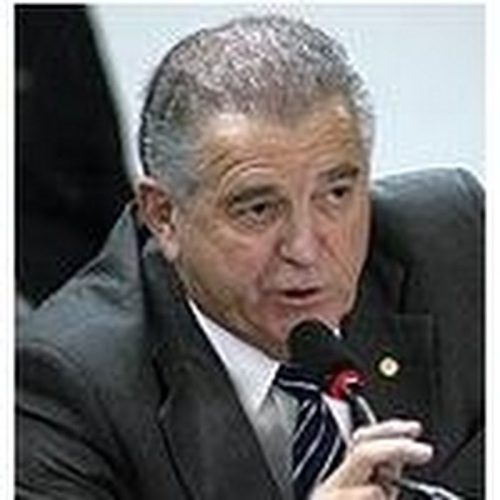 Padre Luciano e deputado Marquezelli receberão o título de Cidadão Ferreirense