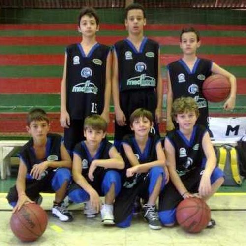 Basquetebol de base de Porto Ferreira estreia na Copa Difusão