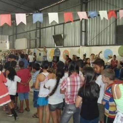 Programa Segundo Tempo realiza Festa Junina