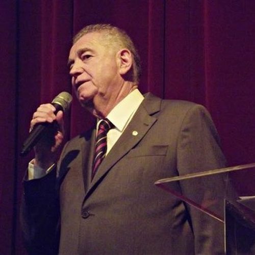 Pirassununga – Teatro Cacilda Becker é reinaugurado oficialmente