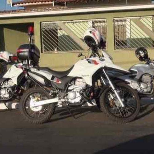 Soldador é averiguado após fugir com moto de abordagem policial