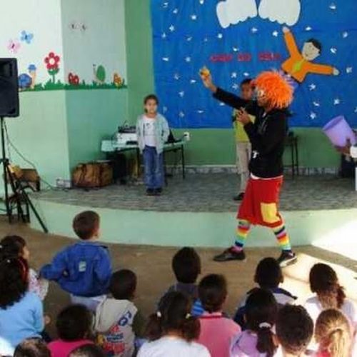 Parceria trouxe apresentação de arte cênica nas escolas