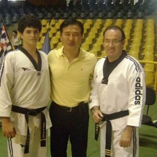 Equipe de Tae Kwon Do de Porto Ferreira é destaque em São Carlos
