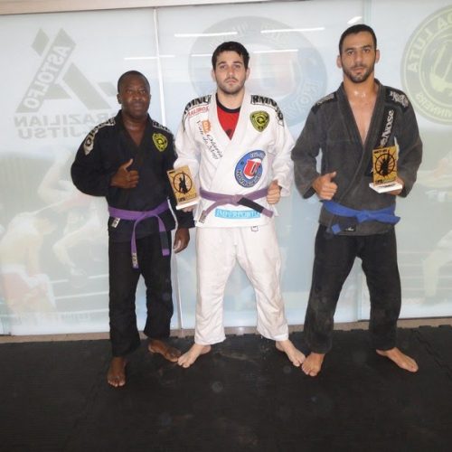 Atletas da Equipe Robson Moura Nova União se destacam em Bebedouro