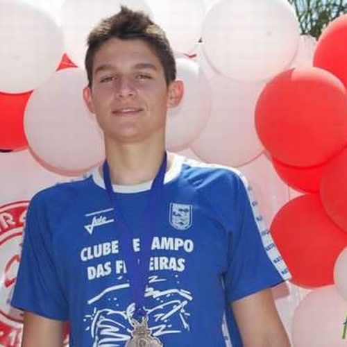 Clube de Campo das Figueiras participa do Troféu Amigos da Natação com recordes