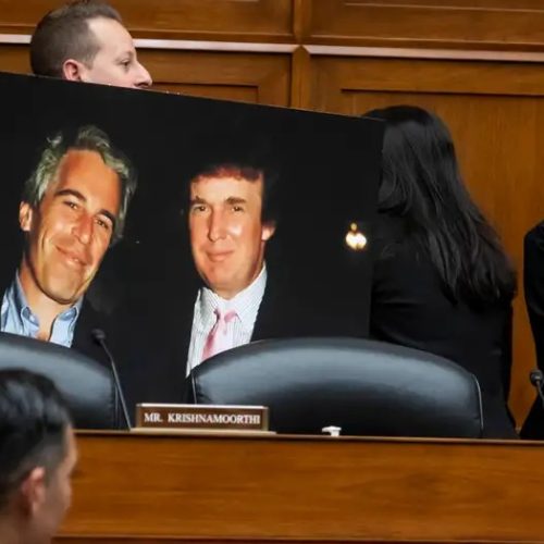 Emails de Epstein mencionam Trump em meio a investigação de abuso sexual