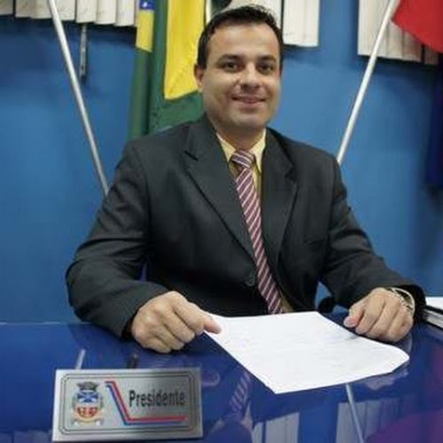 Élcio Arruda assume a presidência da Câmara Municipal de Porto Ferreira