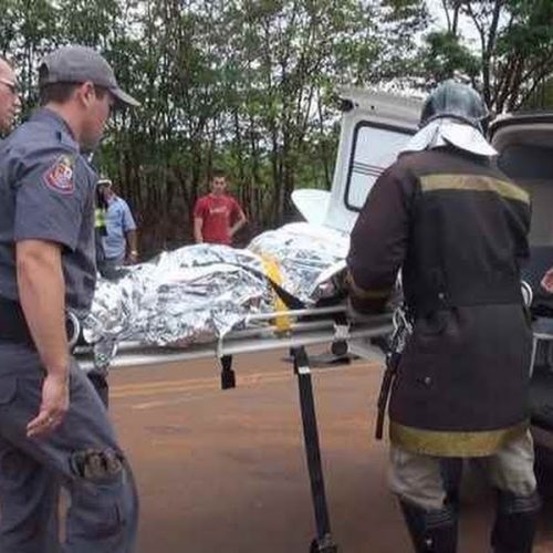 Acidente de trânsito deixa vítima presa nas ferragens do veículo