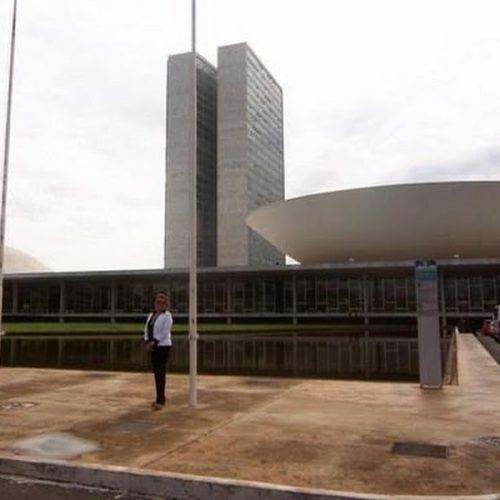 Renata Braga é recebida por vários parlamentares em visita a Brasilia