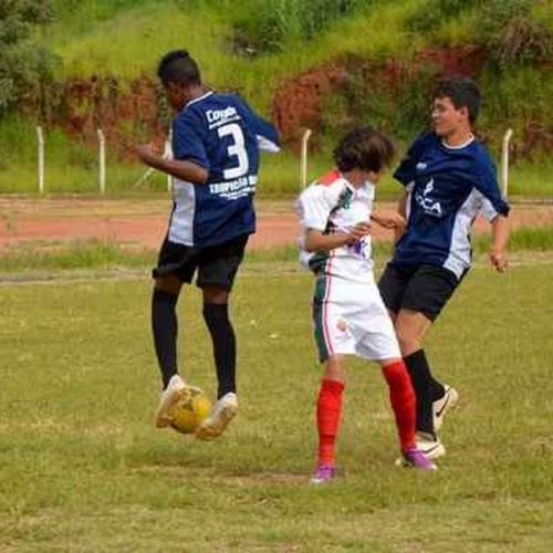 Copa Internacional de Futebol segue em Porto Ferreira