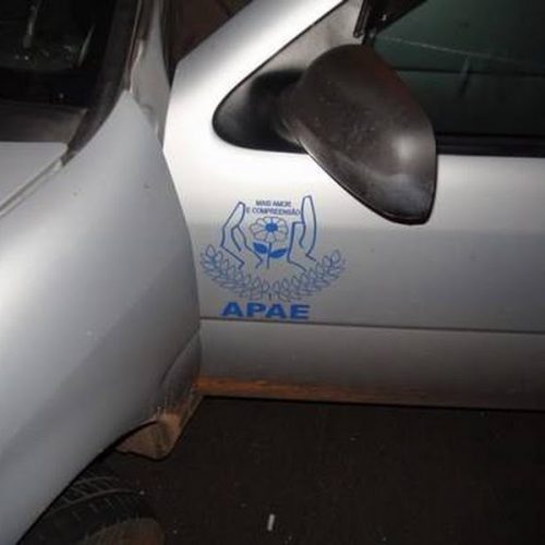 Tentativa de furto de carro da APAE de Porto Ferreira