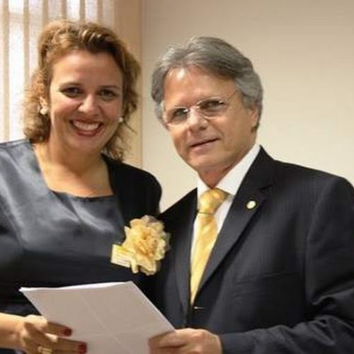 Em Brasília, prefeita anuncia R$ 70 mil para aquisição de ambulância