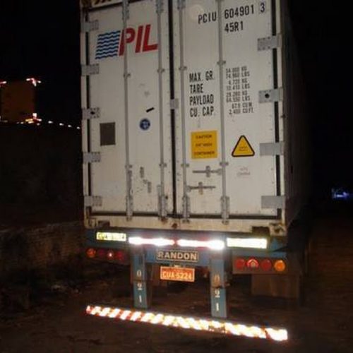 Carreta roubada com mais de 35 toneladas de carne é localizada em Porto Ferreira