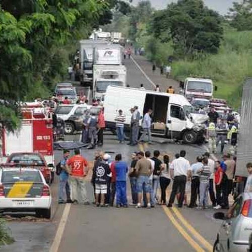 Trágico acidente mata oito pessoas na região de São Carlos e Ribeirão Bonito