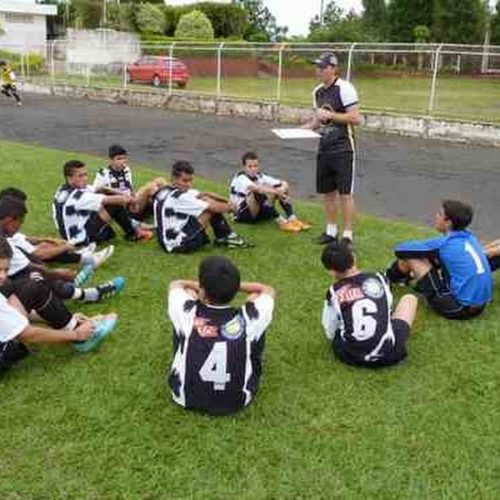 Sub 15 do PFFC é campeão de Quadrangular Internacional de Futebol
