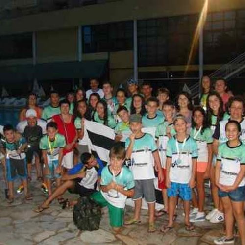 Equipe de natação do P.F.F.C. conquista 42 medalhas em Ribeirão Preto