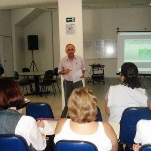 Educação faz reunião para apresentação do tema do concurso de redação da EPTV