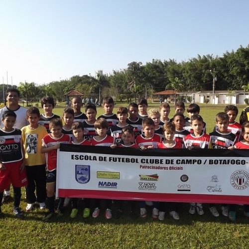 Equipe do Clube de Campo/Botafogo FC sub11 faz amistoso em casa e vence por 6×4