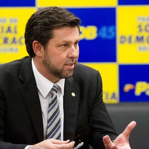 Deputado Carlos Sampaio promove encontro regional em Tambaú