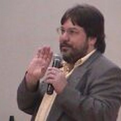 Clube de Campo recebe palestra do psicólogo Guilherme Davóli