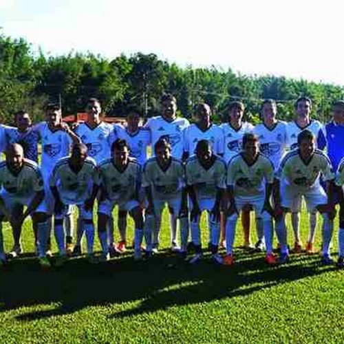 Ousadia e Alegria é o Campeão do Campeonato Livre Idade do Clube de Campo