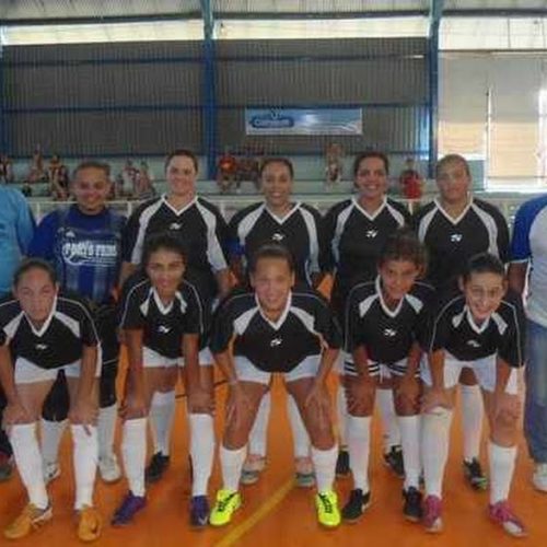 Futsal feminino: CAF / Projeto Garoto e Garota Nota 10 vence em Aguai
