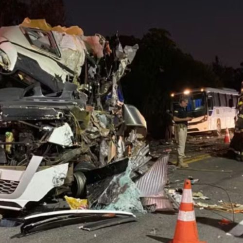 Acidente com ônibus da UFPA deixa cinco mortos na BR-153