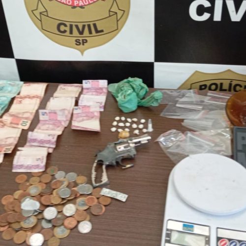 Suspeito de tráfico é preso durante operação conjunta entre o 43º BPM/I e a Polícia Civil