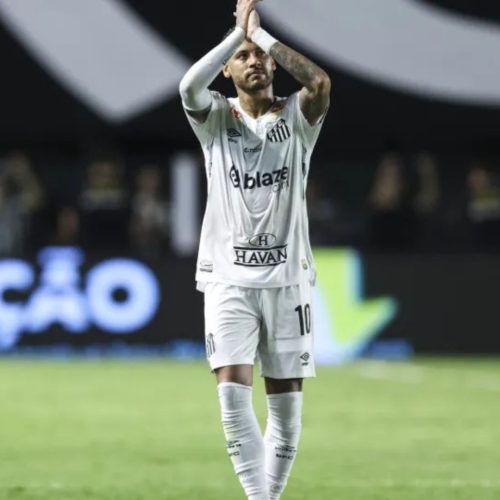 Neymar decide e Santos derrota Flamengo na Vila Belmiro