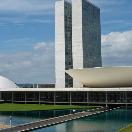 Brasil segue entre os piores do mundo em ranking de corrupção; com 35 pontos em uma escala de 0 a 100,