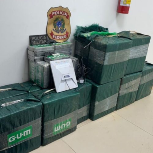 Dois bolivianos são presos com mais de 500 kg de cocaína no Maranhão