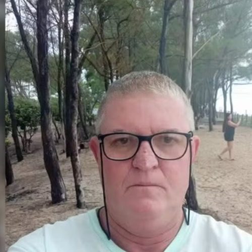 Homem morre após ser atropelado por bicicleta motorizada pilotada por adolescente de 16 anos