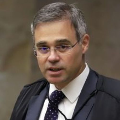 Decisão do ministro do STF André mendonça exige saída da cúpula da Polícia Federal